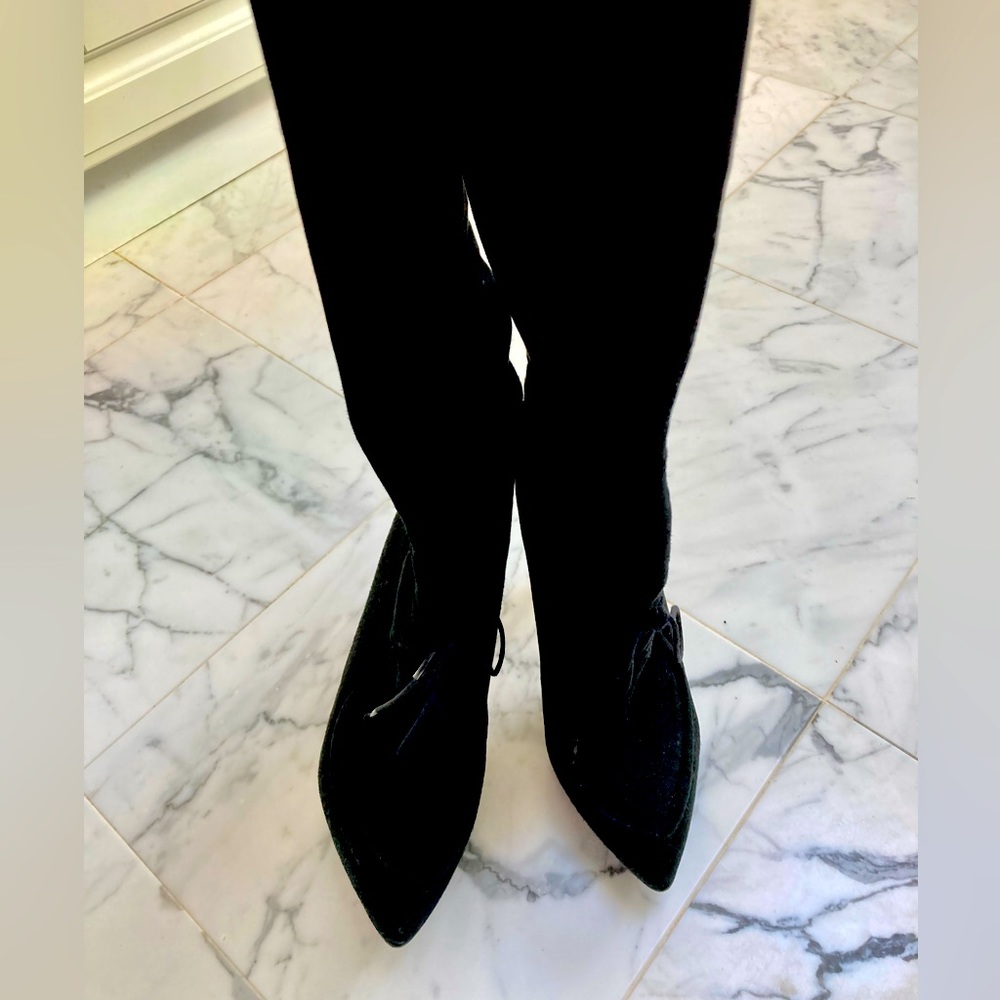 Loeffler Randal 38.5 (fits like 7.5) boots